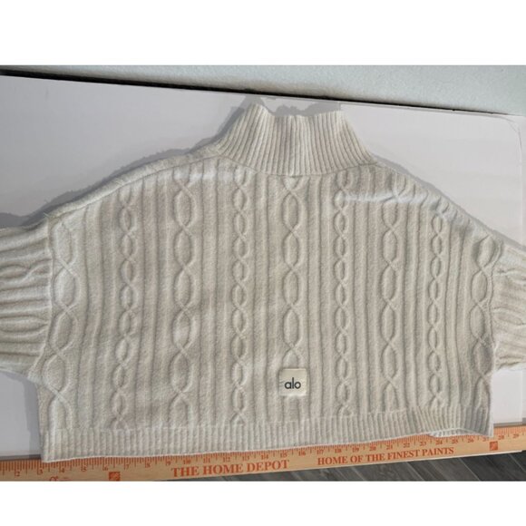 Alo Cable Knit Cropped Winter Bliss Turtleneck Long Sleeve - Picture 8 of 11